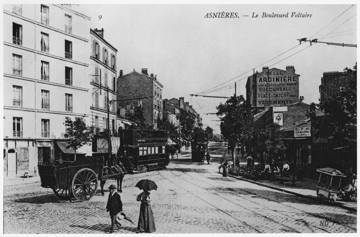 منظر Asnieres ، Boulevard Voltaire ، c.1900 بواسطة مصور فرنسي