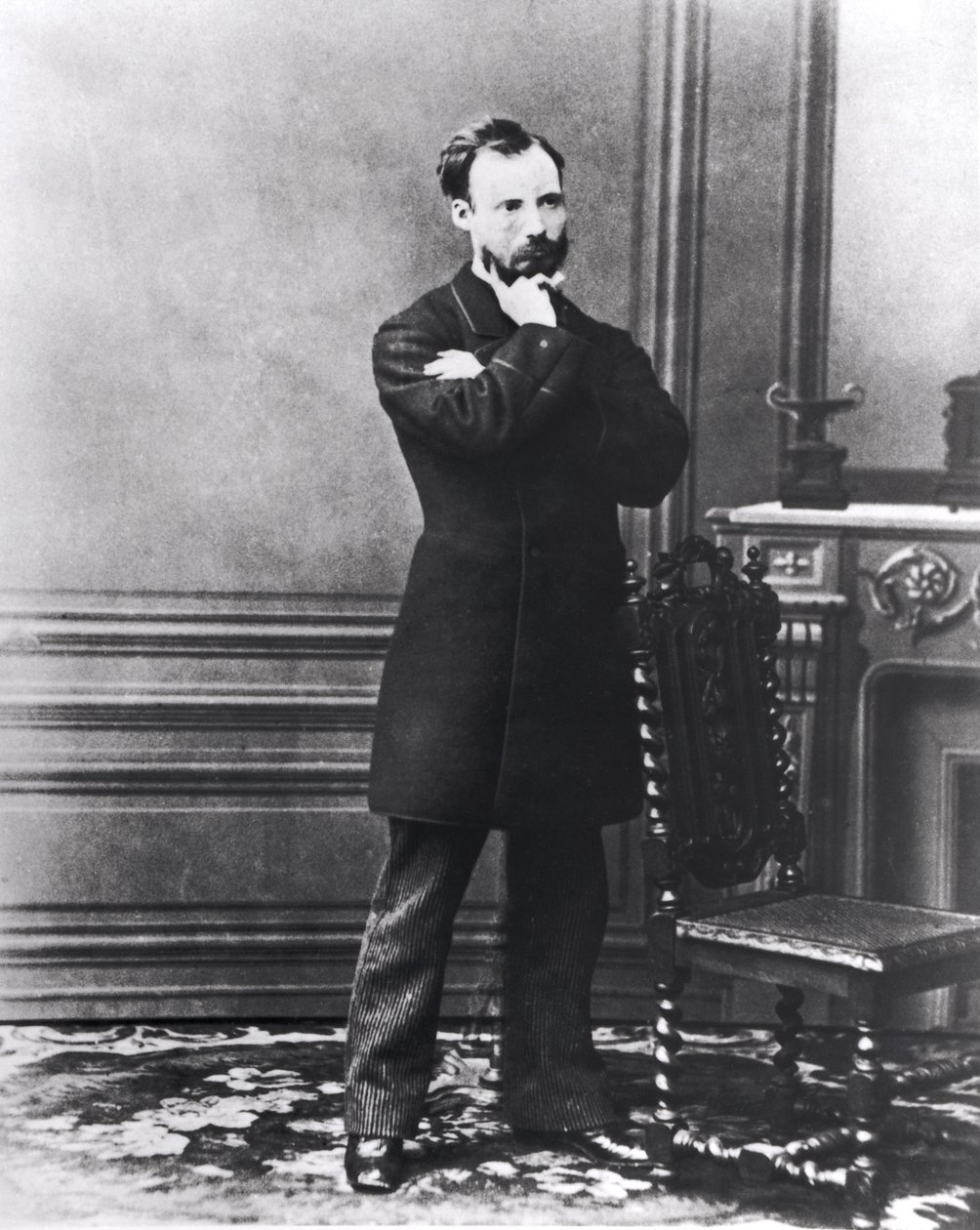 أوغست رينوار (1841-1919) بواسطة المدرسة الفرنسية