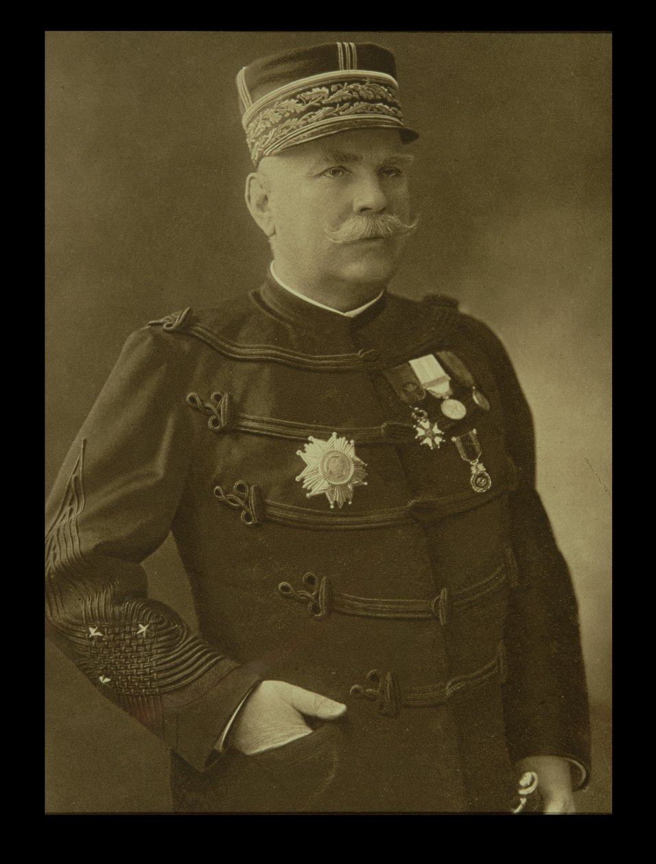 جوزيف جاك سيسير جوفر (1852-1931) بواسطة المدرسة الفرنسية