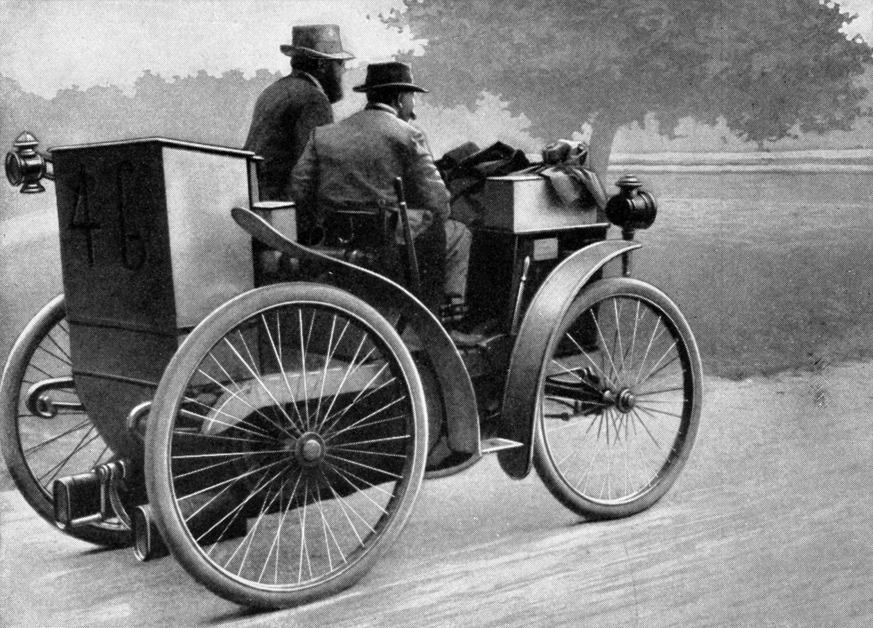 1895: الصناعي الفرنسي Edouard Michelin (1859-1940) فريق "l