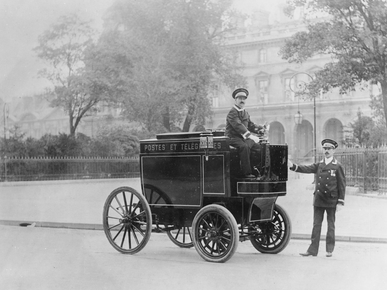عربة بريد كهربائية ، 1901 بواسطة مصور فرنسي