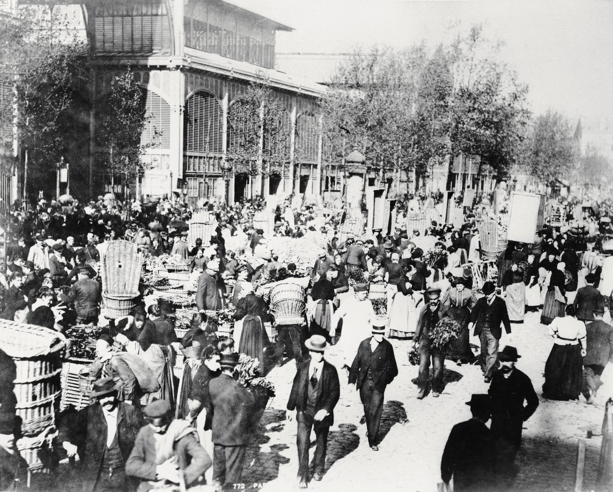 Les Halles ، باريس بواسطة مصور فرنسي