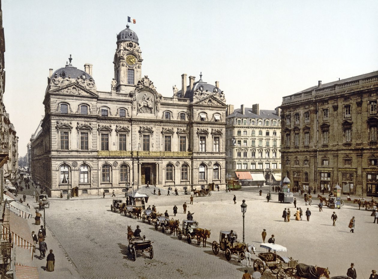 ليون تاون هول من Place de Terreaux ، 1890-1900 بواسطة مصور فرنسي