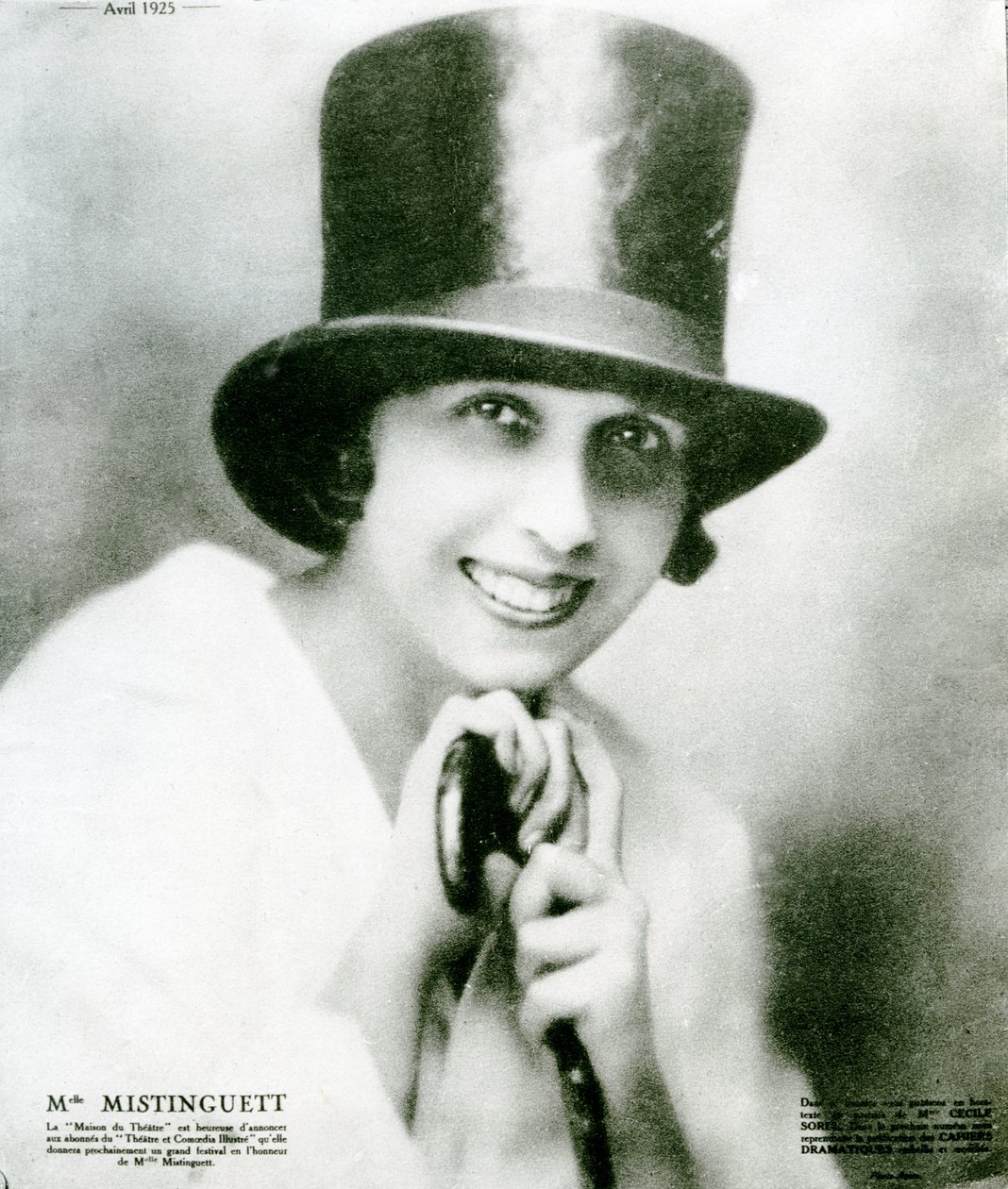 Mistinguett بواسطة مصور فرنسي