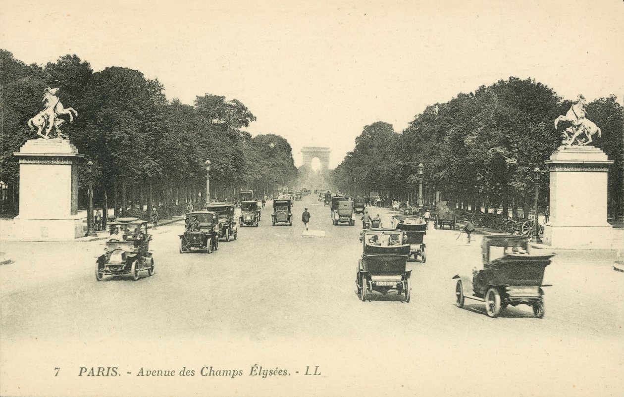  بواسطة مصور فرنسي