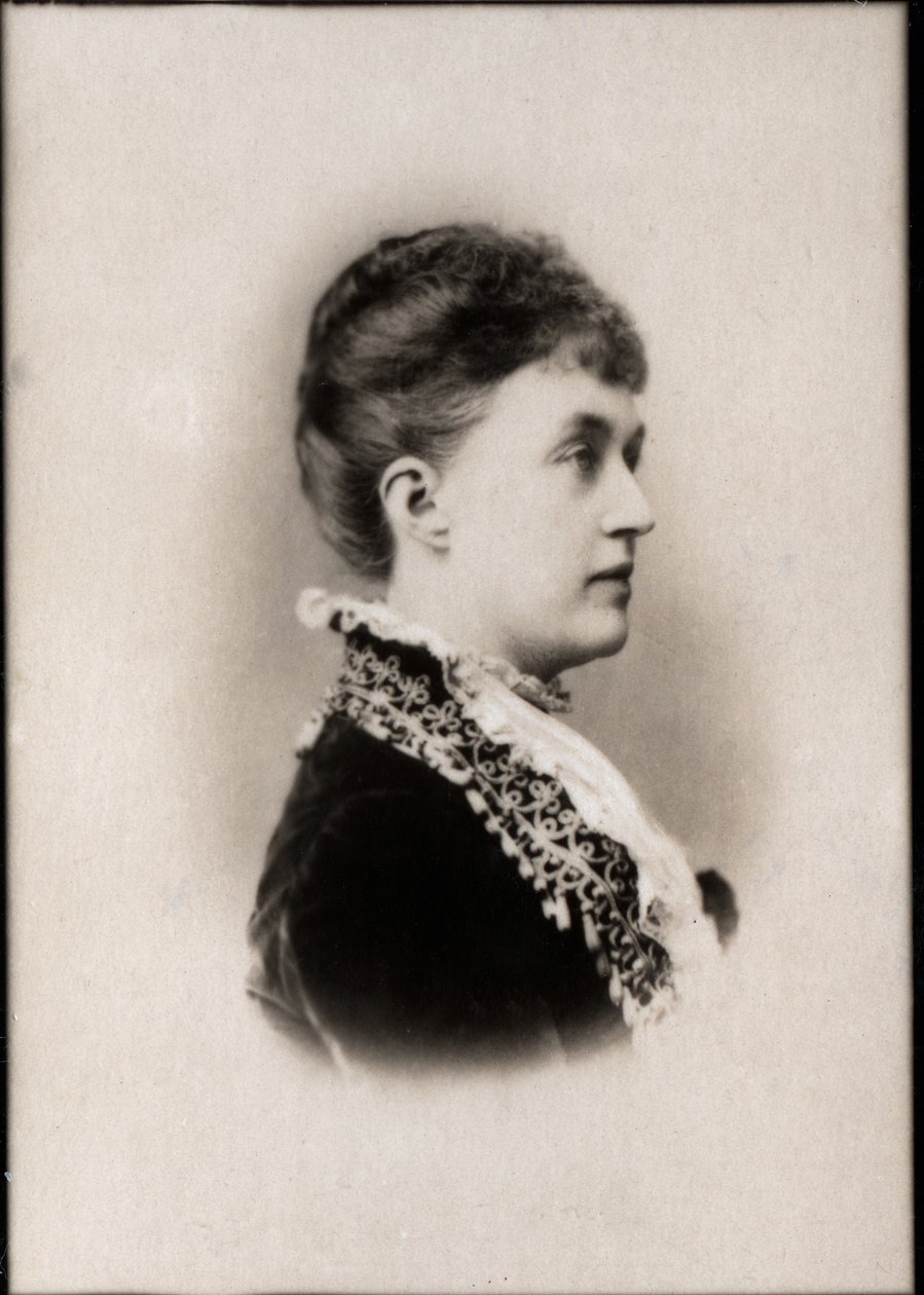 صورة للأميرة أدلهيد ماري من أنهالت ديساو (1833-1916) ، دوقة لوكسمبورغ الكبرى. بواسطة مصور فرنسي