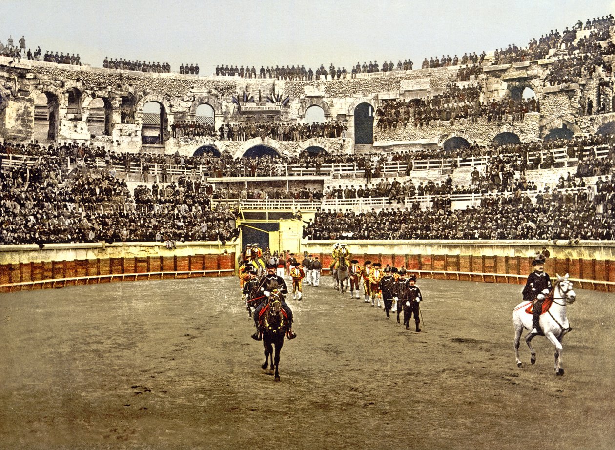 موكب matadors في المدرج في نيم ، 1890-1900 بواسطة مصور فرنسي