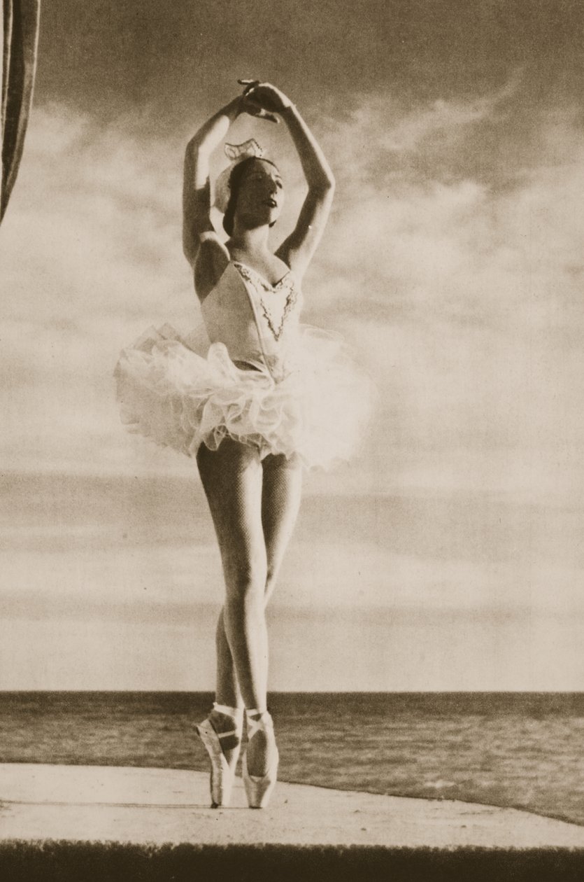 Rosella Hightower في بحيرة البجع ، من Grand Ballet de Monte-Carlo ، 1949 (التصوير الفوتوغرافي) بواسطة مصور فرنسي