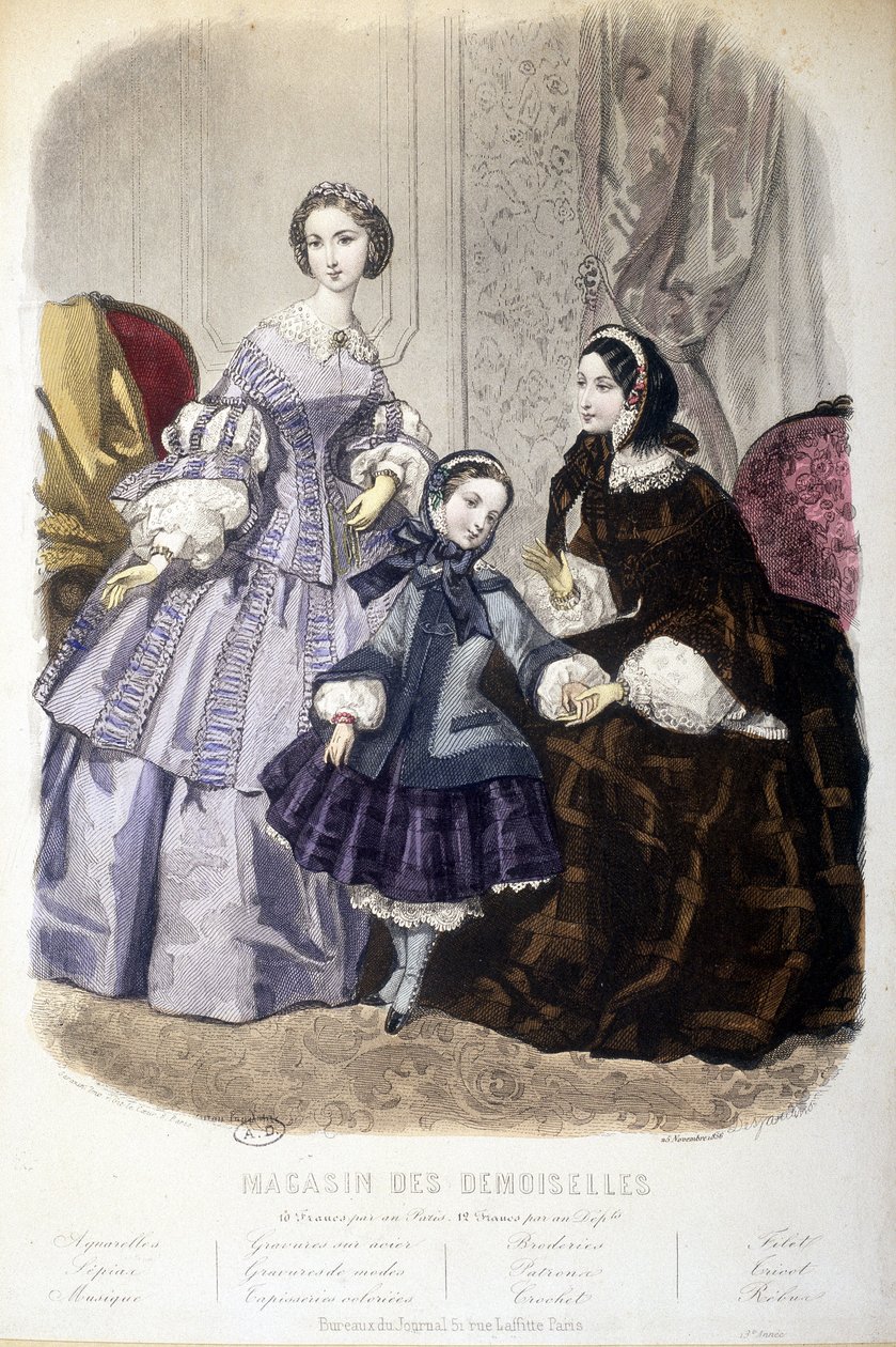 امرأتان وفتاة: أزياء - في "" Magasin des damoiselles "". sd. حوالي عام 1850. بواسطة المدرسة الفرنسية