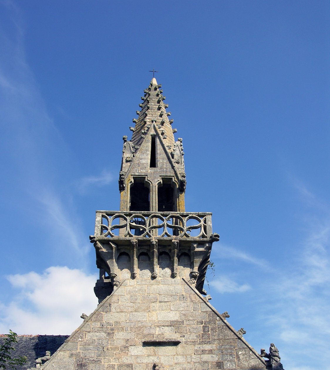 بلفيدير على Chapelle Saint-Yves بواسطة المدرسة الفرنسية