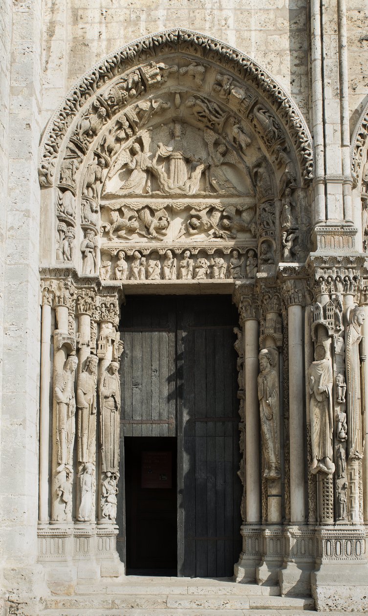 Cathedrale de Chartres ، الخليج على يسار البوابة الملكية المواجهة للغرب قال الصعود بواسطة المدرسة الفرنسية