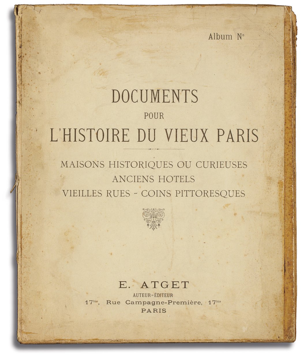 غلاف الألبوم "Documents pour l" Histoire du vieux Paris "لـ Eugene Atget ، حوالي عام 1910 بواسطة المدرسة الفرنسية