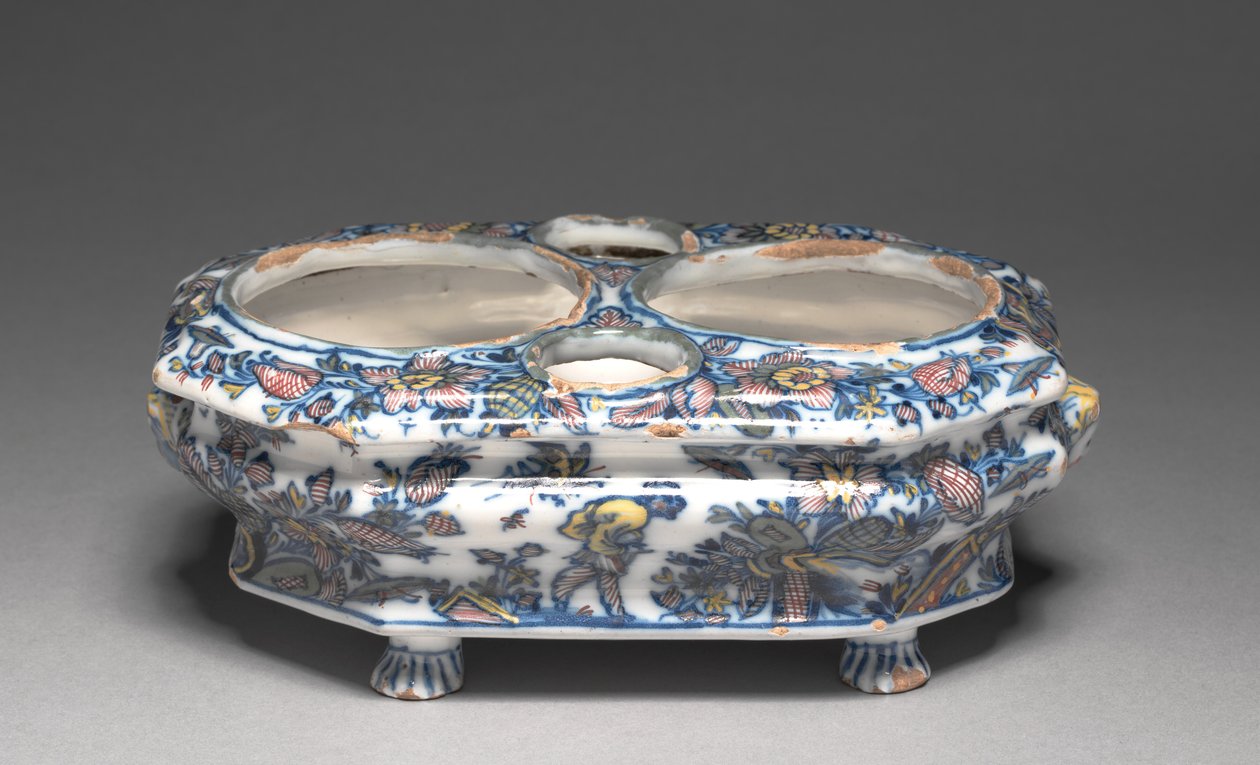 حامل Cruet ، مصنع من قبل Héraud-LeRoy Factory ، c.1740 بواسطة المدرسة الفرنسية