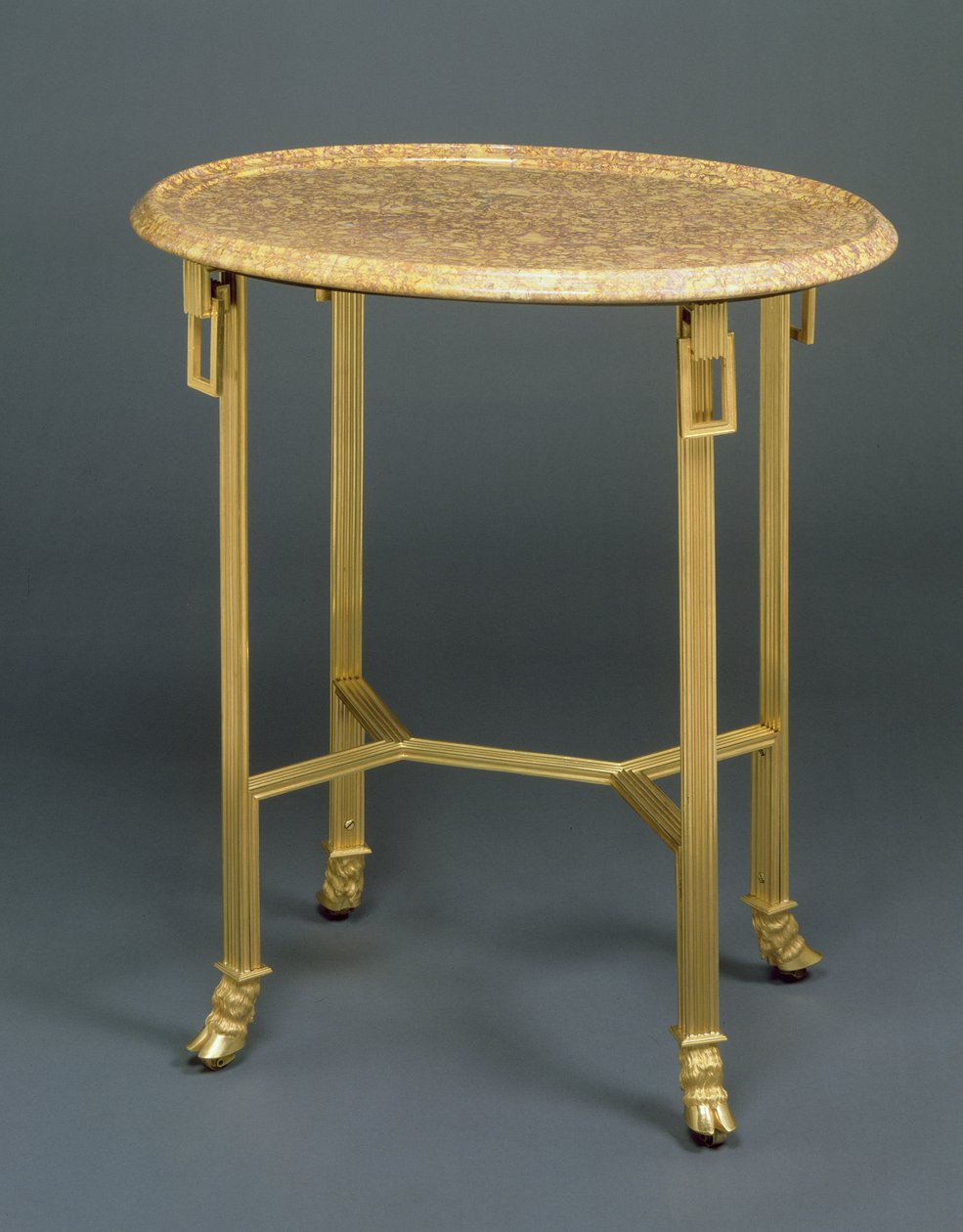 Directoire Gueridon, c.1799 (ormolu and marble) بواسطة المدرسة الفرنسية