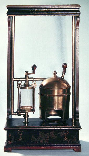 مضخة إطفاء صممها فيليكس سافارت (1791-1841) بواسطة المدرسة الفرنسية