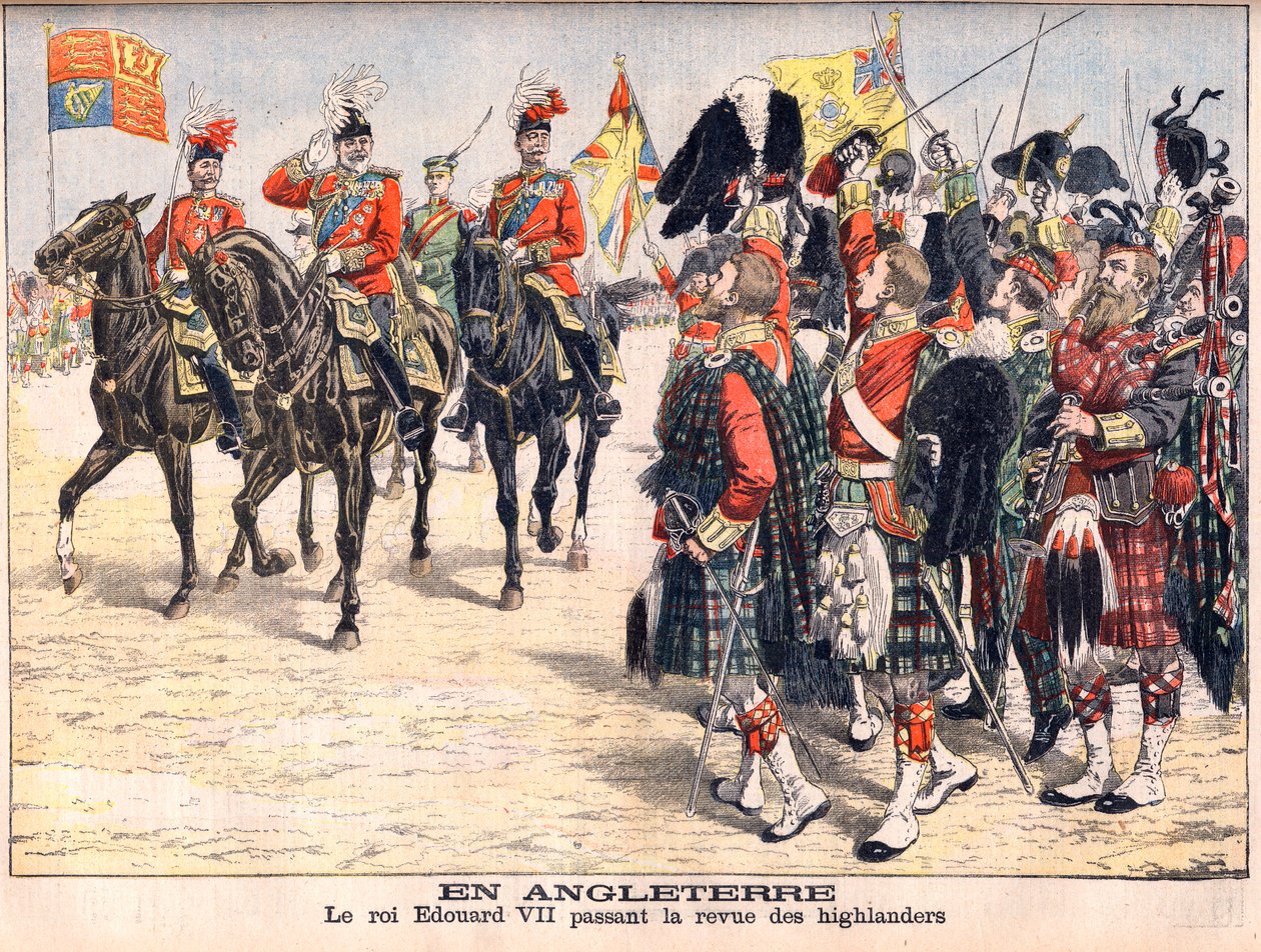 الملك إدوارد السابع يستعرض قوات المرتفعات. في انجلترا. الملك إدوارد السابع (1841-1910) يجتاز استعراض المرتفعات. رسم توضيحي لمجلة Le petit Journal ، 8 أكتوبر 1905. بواسطة المدرسة الفرنسية