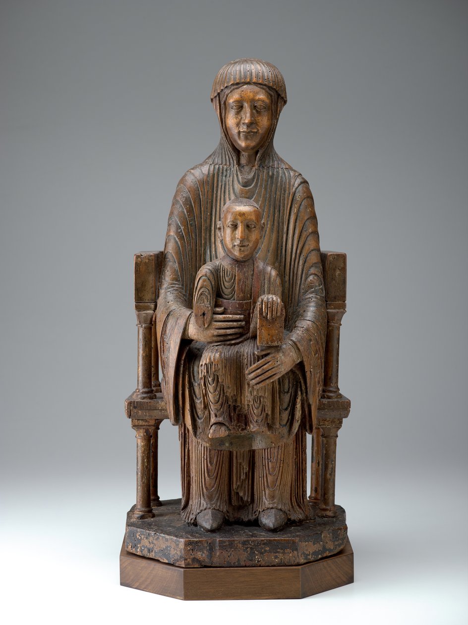 مادونا والطفل في Majesty ، حوالي 1150-1200 (خشب ، آثار متعددة الألوان) بواسطة المدرسة الفرنسية