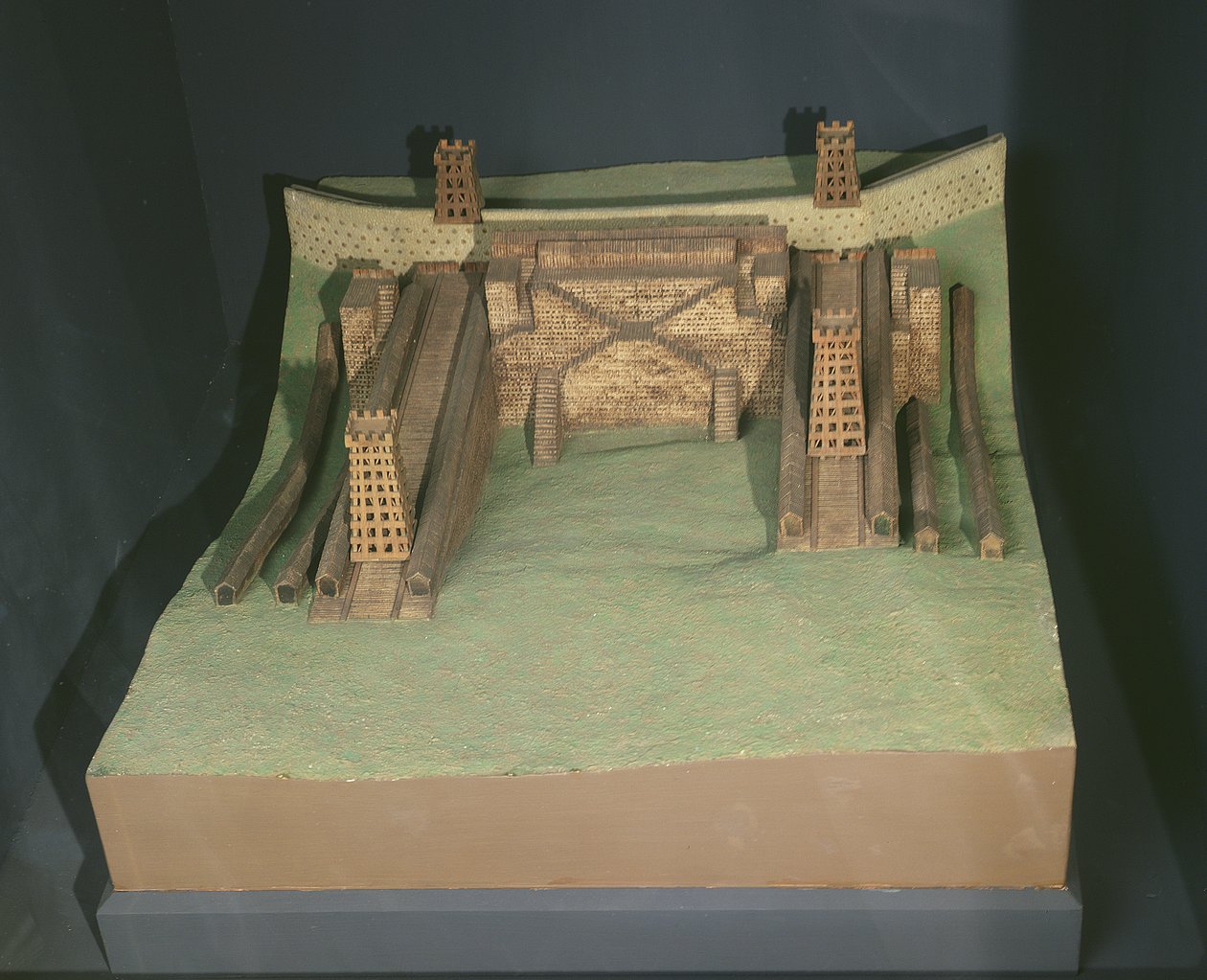 نموذج إنشاءات يوليوس قيصر (101-44 قبل الميلاد) أمام Avaricum (Bourges) في 52 قبل الميلاد بواسطة المدرسة الفرنسية