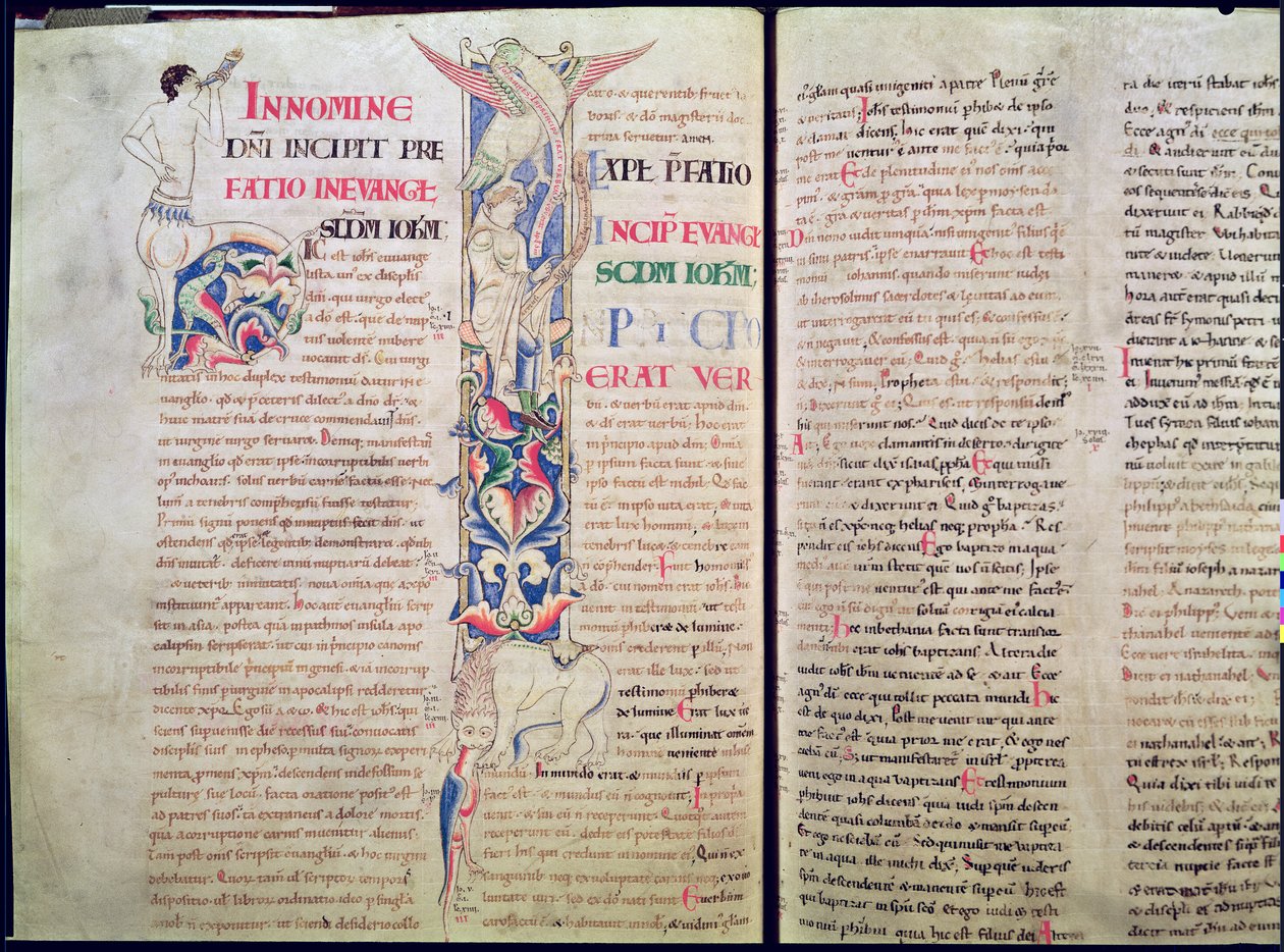 السيدة 1215 t.4 f.56v الأولي التاريخي H الذي يصور القنطور والأولي المؤرخ المؤرخ I يصور نسر القديس يوحنا إسكات الزنديق آريوس ، من إنجيل القديس يوحنا ، الكتاب المقدس للقديس إتيان هار بواسطة المدرسة الفرنسية