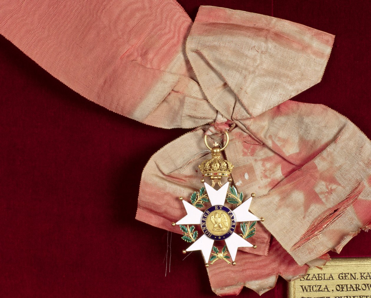 الأمير Poniatowskis (1763-1813) Grand Cross with the Legion of Honor Ribbon ، 1811 (ذهبي مع مينا أبيض وأخضر) بواسطة المدرسة الفرنسية