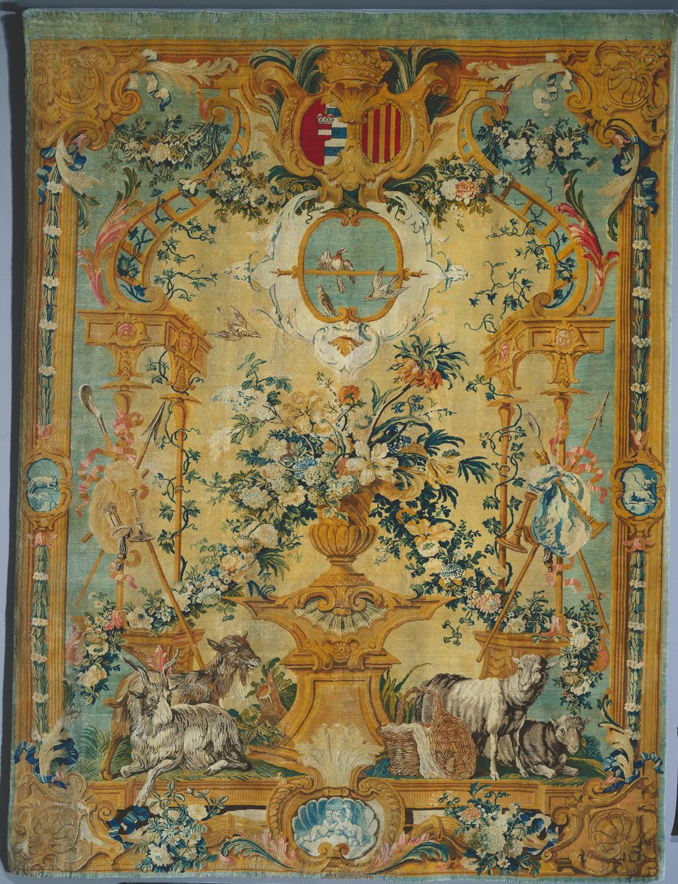 لوحة Savonnerie: Spring with Coat of Arms ، مصنع Savonnerie Factory ، فرنسا ، قبل 1717 بواسطة المدرسة الفرنسية