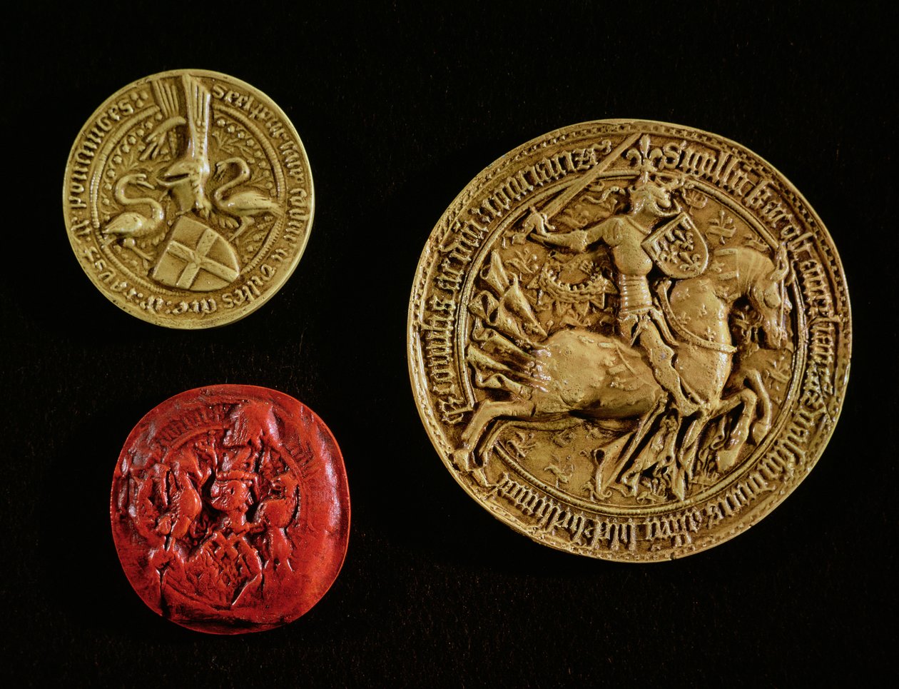أختام جيل دي لافال (1404-40) لورد رايس ، جان دورليانز (1402-68) كونت دونوا وجان بوتون دي كسينتريل (1400-61) بواسطة المدرسة الفرنسية