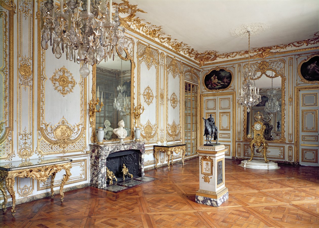 The Cabinet de la Pendule (غرفة الساعة) بواسطة المدرسة الفرنسية