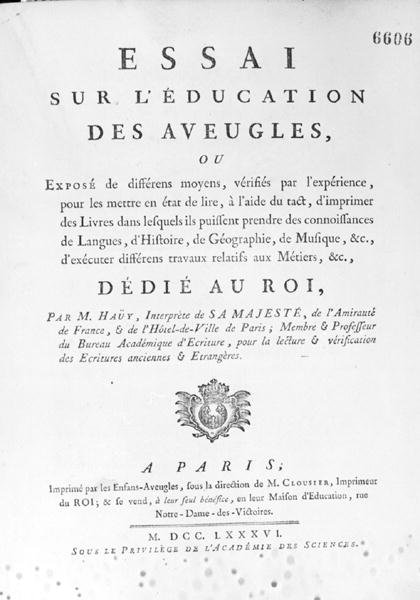 صفحة عنوان "مقال عن تعليم المكفوفين" بقلم فالنتين هاوي (1745-1822) نُشر عام 1786 (نقش) (صورة بالأبيض والأسود) بواسطة المدرسة الفرنسية