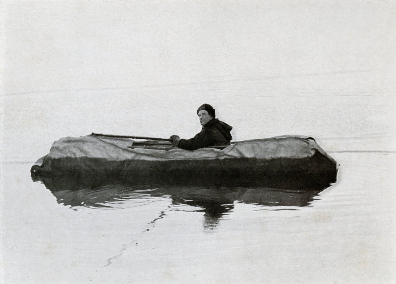 كامبل Afloat في كاياك ، 1911 ، 1913 بواسطة ج. موراي ليفيك