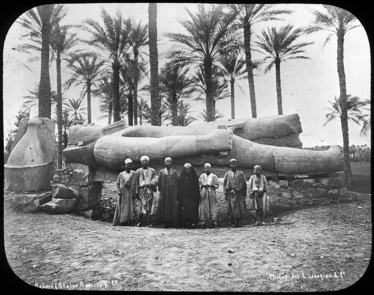 تمثال ضخم سقطت لرمسيس الكبير ، ممفيس ، مصر ، c1890 بواسطة غابرييل ليكيجيان