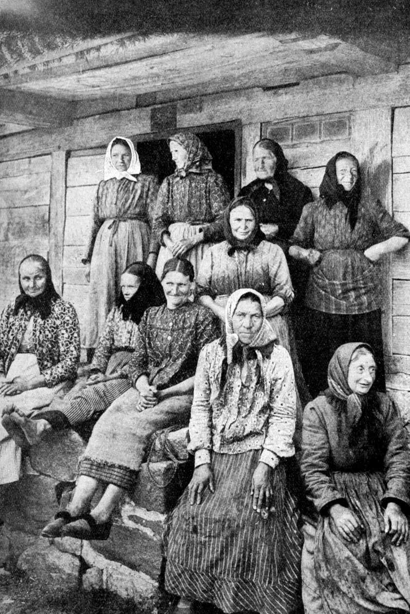 النساء العاملات في الأرض ، شرق بروسيا ، 1922. بواسطة جورج هيكل