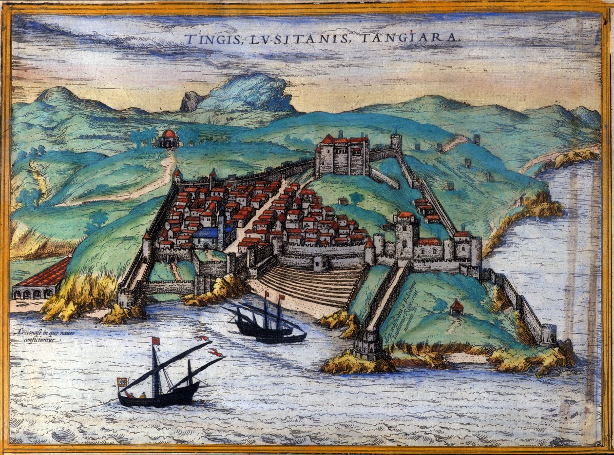 منظر لمدينة طنجة المحصنة والساحل المغربي. ثلاث سفن مراسي بالقرب من الساحل. في "Ciuitates orbis terrarum Liber primus" بقلم جورجيوس براون وفرانز هوهنبيرج ، كولونيا 1582. بواسطة فرانس