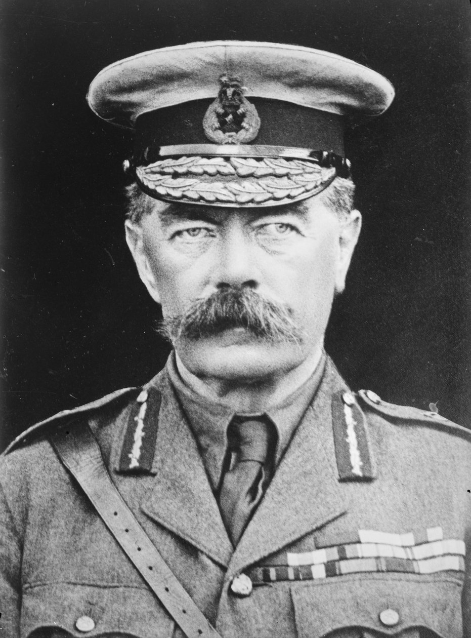 اللورد كيتشنر ، 1915 بواسطة جورج جرانثام باين
