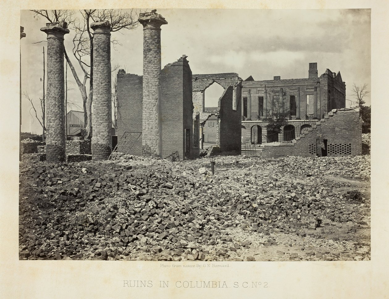 أطلال في كولومبيا ، SC ، رقم 2 ، 1865. بواسطة جورج إن بارنارد