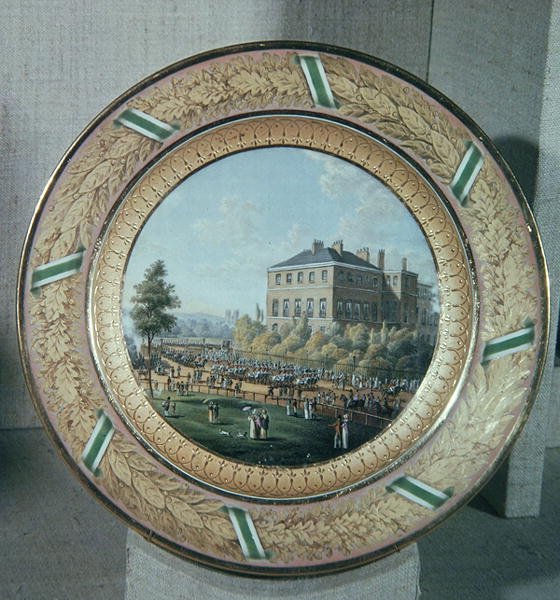 صفيحة ميسن ، مزينة بمشهد من منزل أبسلي مع موكب من جنود الفرسان ، 1818 (الخزف) بواسطة المدرسة الألمانية