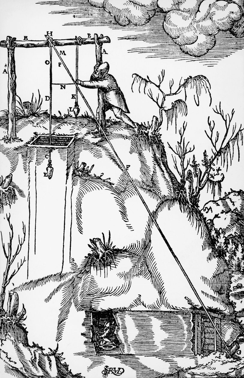Engraving from De re metallica (On the nature of metals), by Georg Pawer or Georgius Agricola (1494-1555), published in Basel بواسطة المدرسة الألمانية
