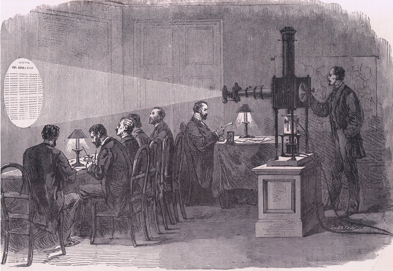 Reading balloon departures by microscope, Cassells History of the War between France and Germany published by Cassell and Company Limited, c.1890 (litho) بواسطة المدرسة الألمانية