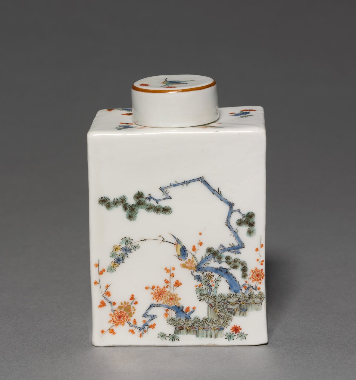 كادي الشاي ، مصنع Meissen Porcelain Factory ، ألمانيا ، c.1735 بواسطة المدرسة الألمانية