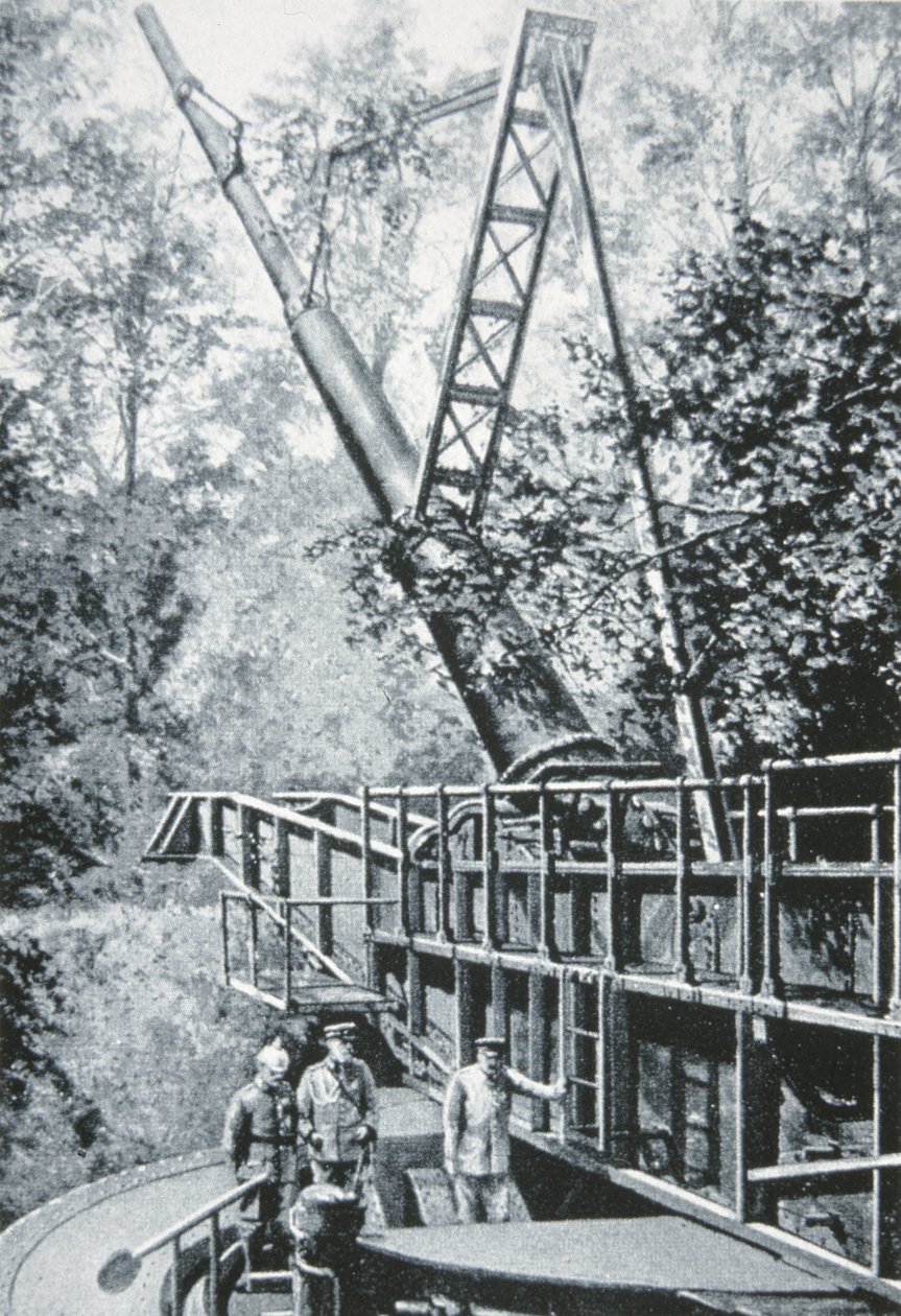 The giant German Paris gun of WWI called 