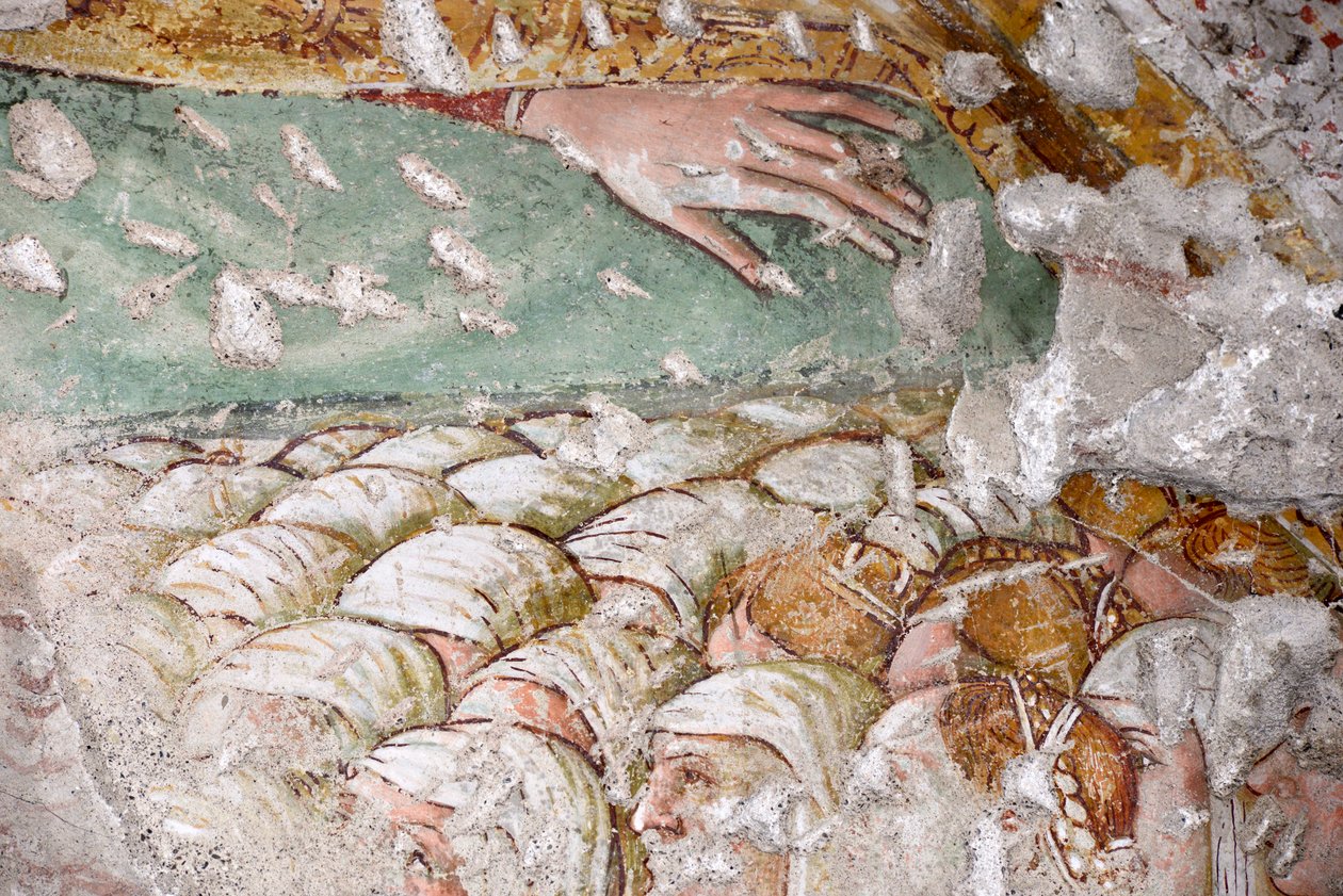 Arms of Madonna della Misericordia covering group of veiled women, fragment of fresco by Giacomo de Buschis called il Borlone, church of Santa Maria Nascente, Gromo San Marino, Lombardy, Italy بواسطة جياكومو بورلون دي بوشيس
