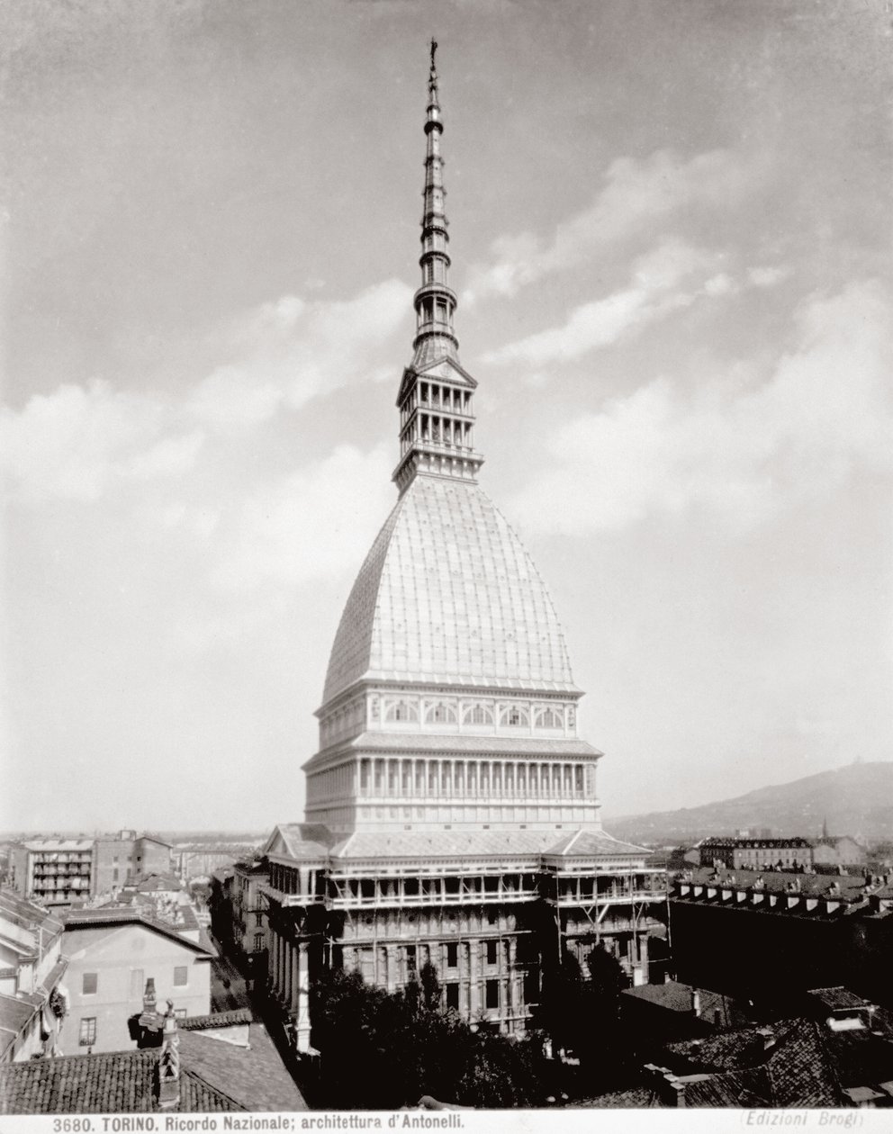 منظر للخلط الأنطوني في تورين ، c.1890 بواسطة جياكومو بروجي