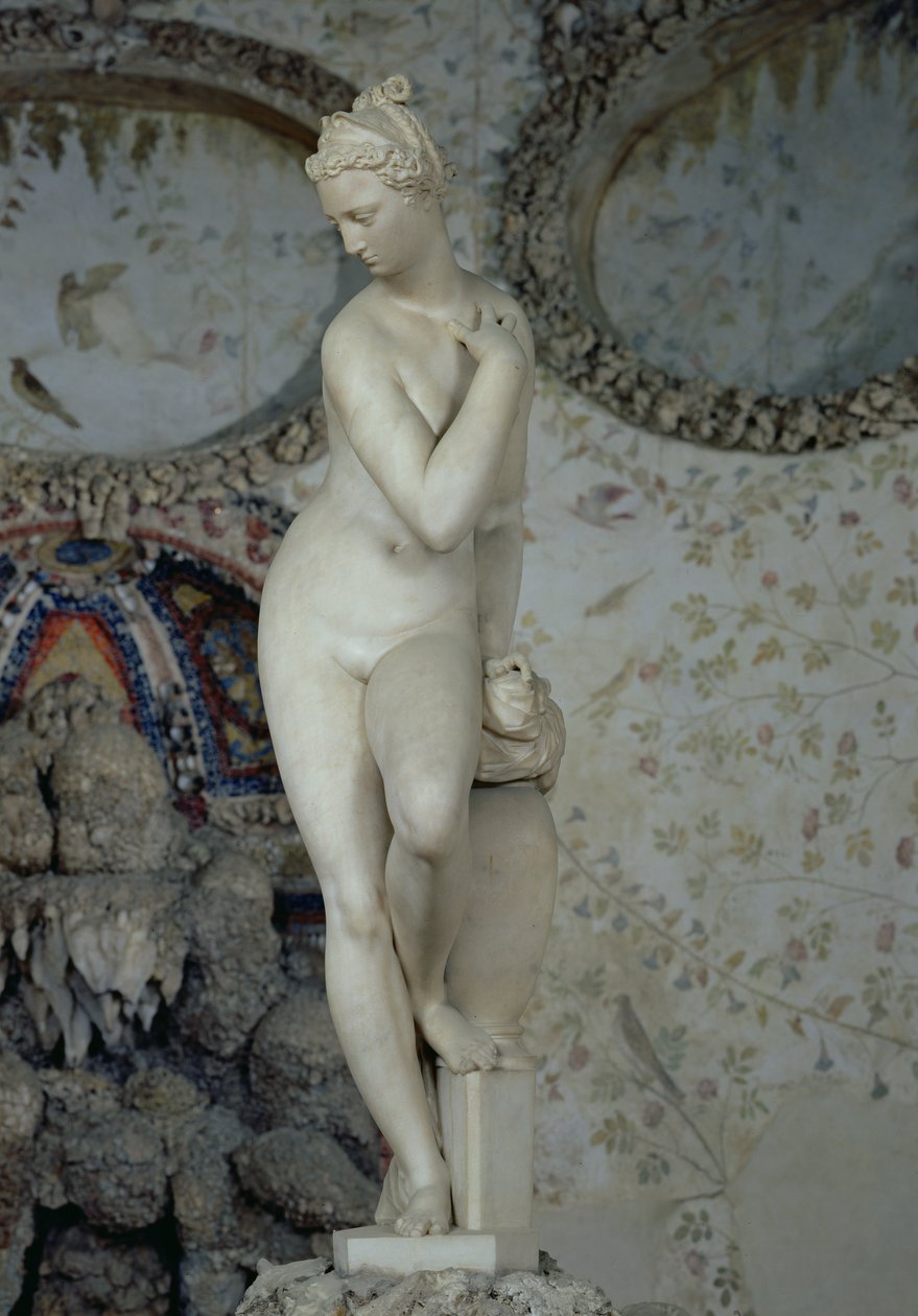 فينوس تخرج من حمامها ، 1573 (رخام) بواسطة Giambologna