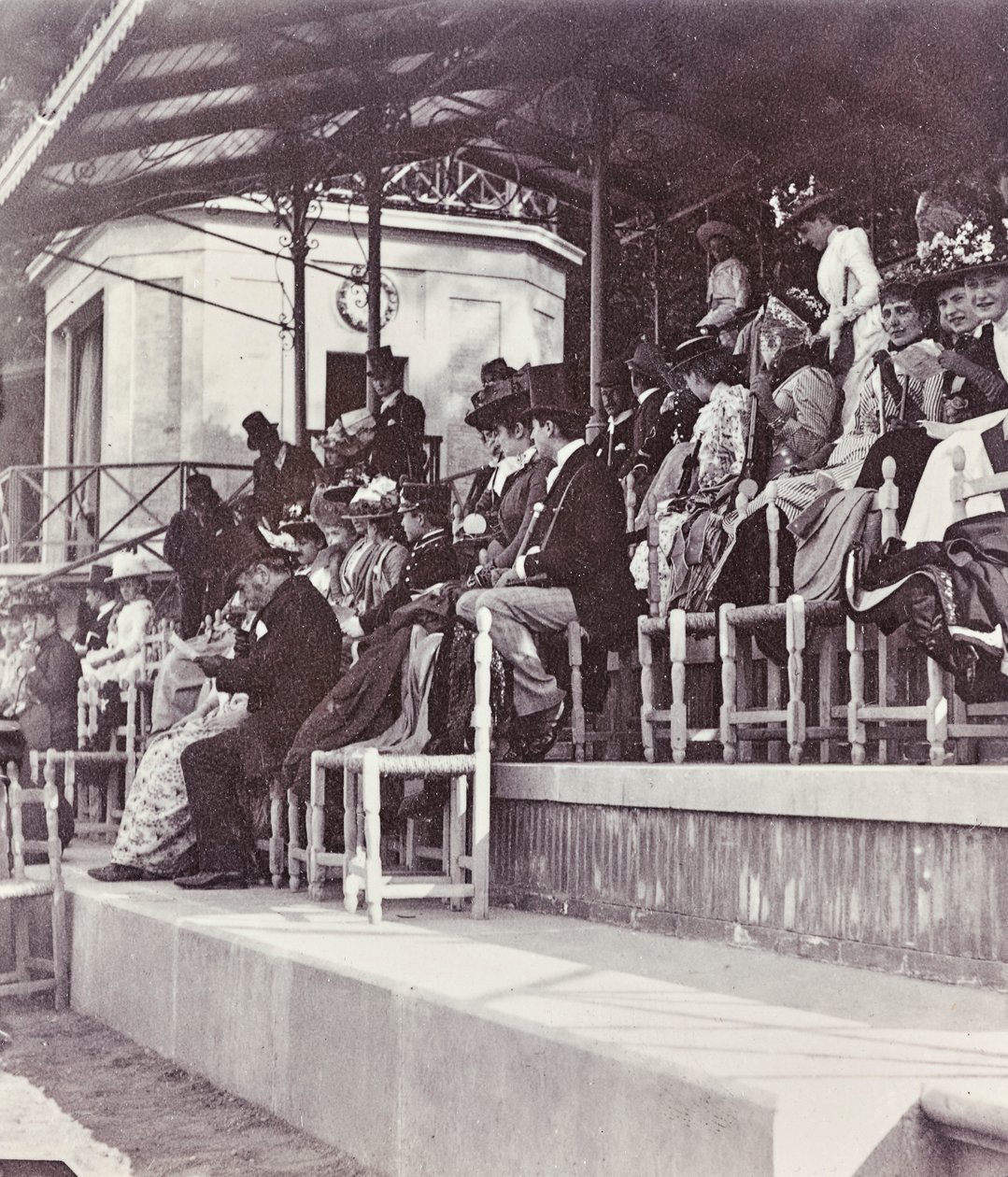  بواسطة جورجيو إنريكو (attr.to) ليفي