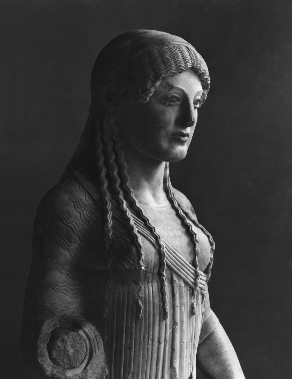 The Euthydikos Kore ، من الأكروبوليس ، c.490 قبل الميلاد (رخام) بواسطة اليونانية