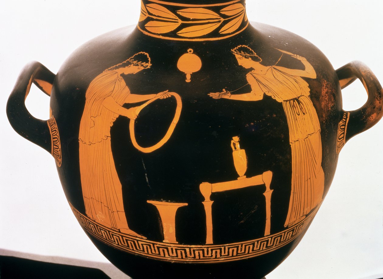 التفاصيل من Hydria (الفخار) باللون الأحمر العلية بواسطة اليونانية