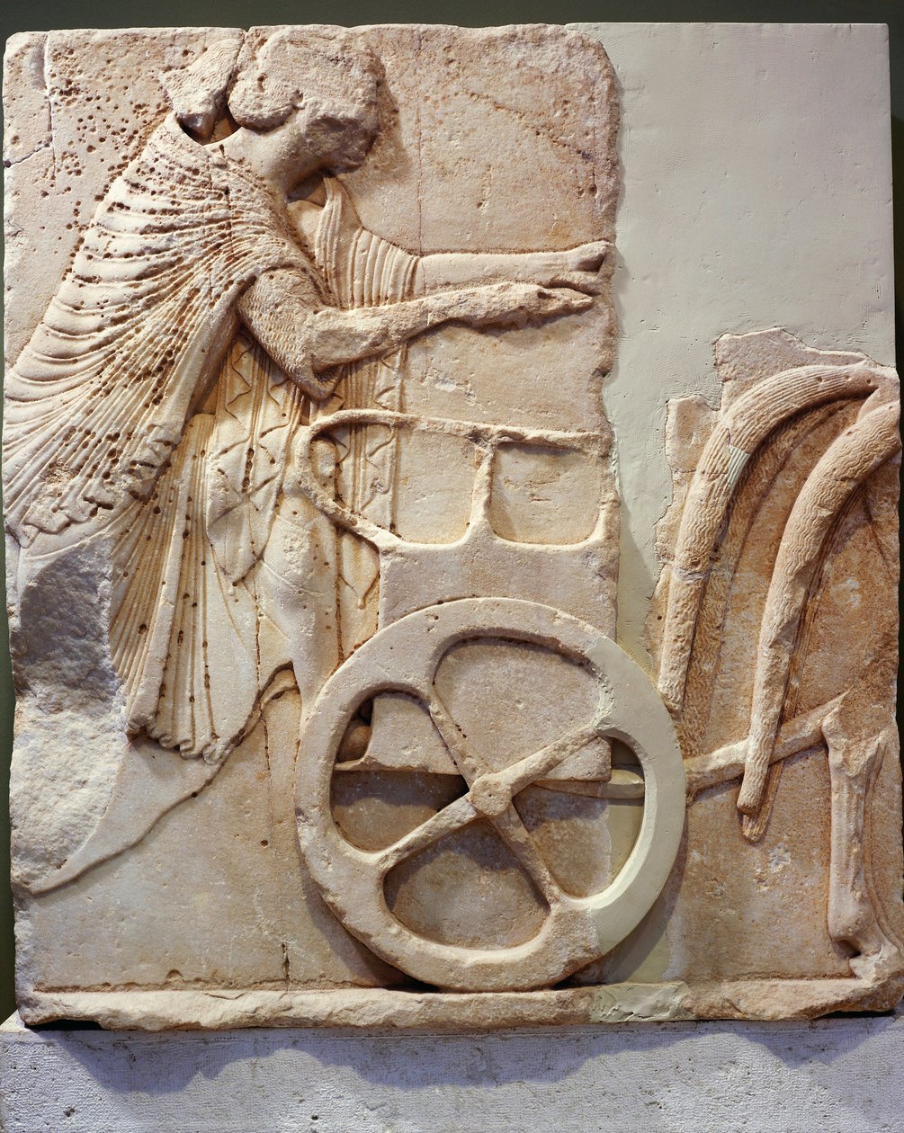 Relief of racer on his chariot, 520 BC (marble) بواسطة اليونانية