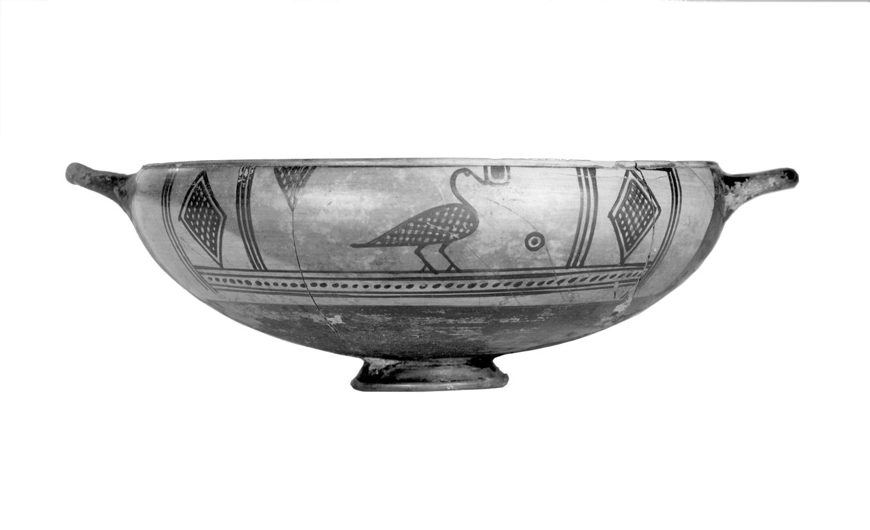وعاء الطيور الأيوني (سيراميك) بواسطة المدرسة اليونانية