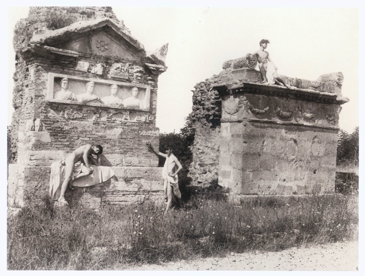  بواسطة جوجليلمو (1852-1930) بلوشوف