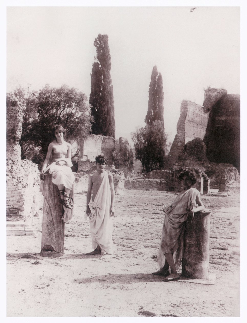  بواسطة جوجليلمو (1852-1930) بلوشوف