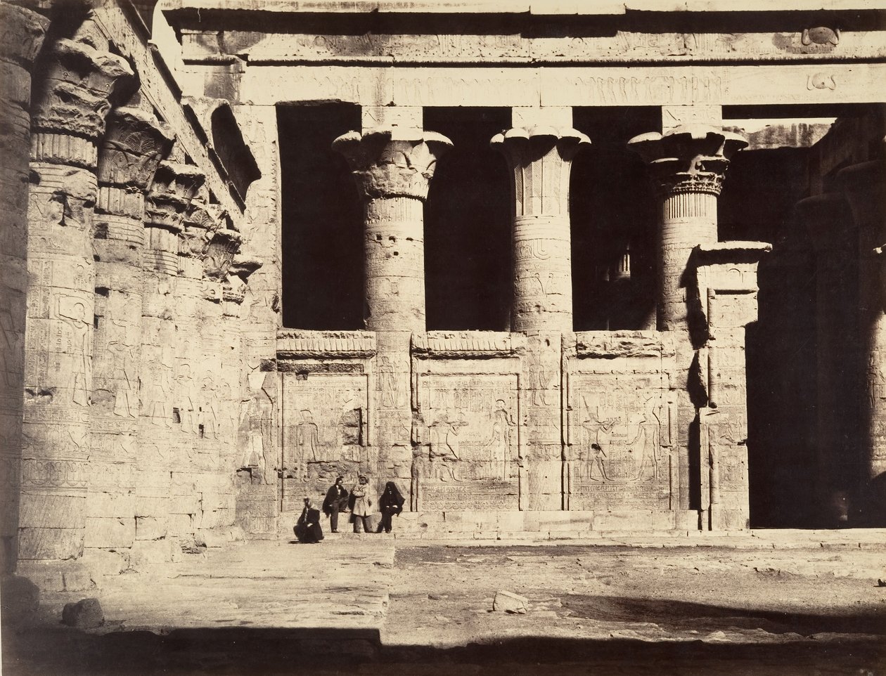 معبد إدفو 1867. بواسطة غوستاف ليجراي